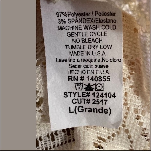 On twelfth top floral white size L - Picture 4 of 4